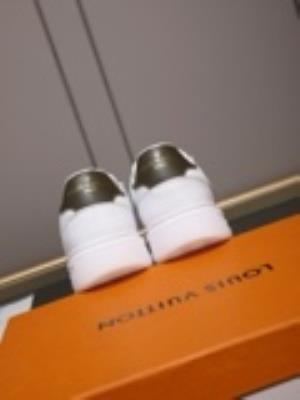 wholesale quality men's louis vuitton shoes model no. 835